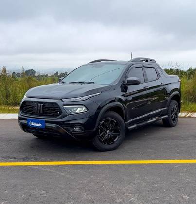 FIAT TORO 2.0 16V TURBO DIESEL ULTRA 4WD AT9 FIAT TORO 2.0 16V TURBO DIESEL ULTRA 4WD AT9